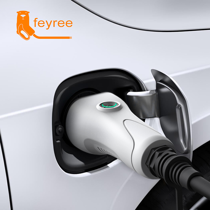 Outdoor Power Solutions - feyree V2L Cable Electric Car Side