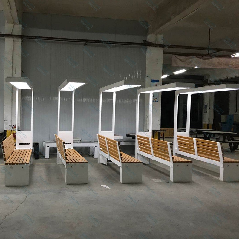 Urban Modern Smart Solar Cell  - مراجعة Quality Outdoor Power وسعره