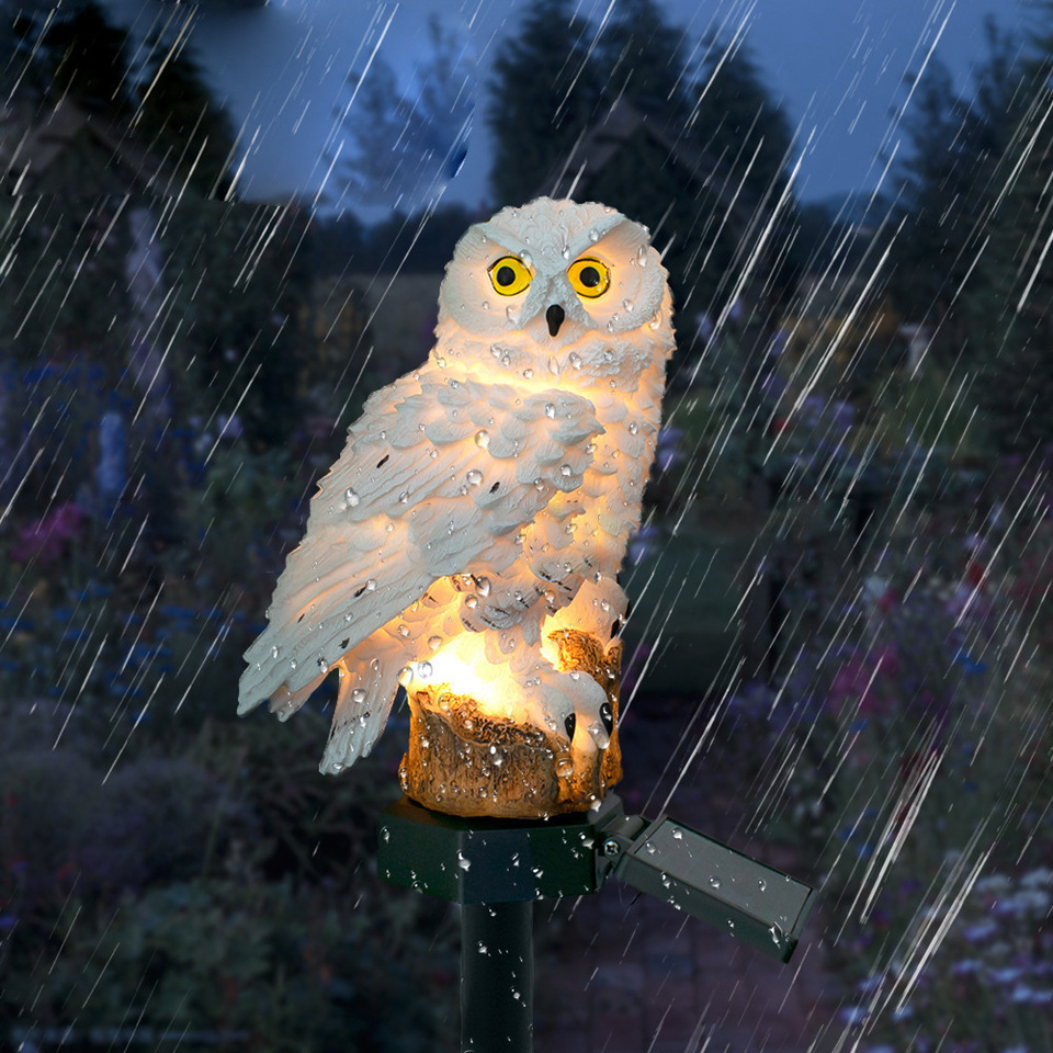 Solar Owl Statue Garden Light  - مراجعة Outdoor Power Outlet Solar وسعره